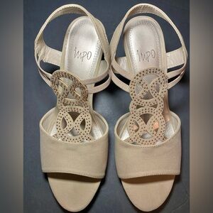 Impo Women's Rhinestone Cutout Wedge Sandals Beige Cream Strappy Size 9M